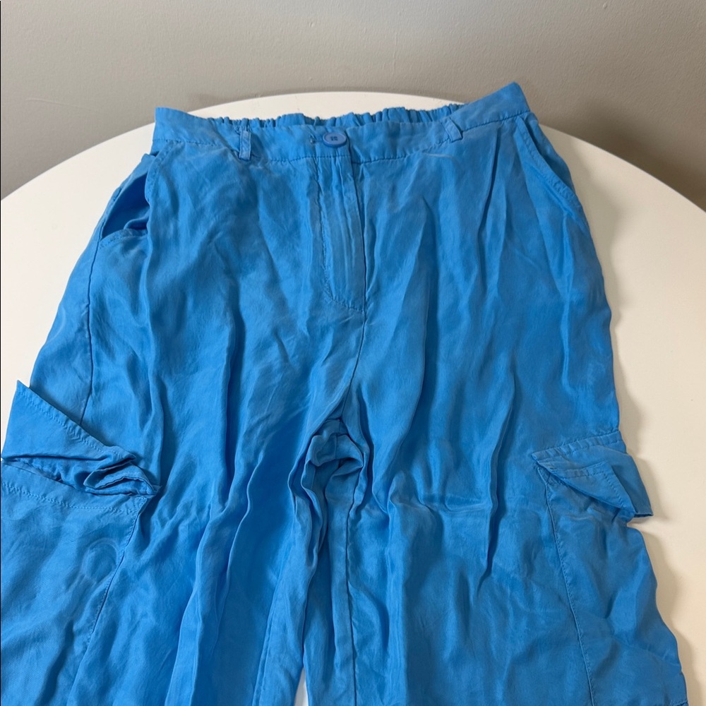 Women's Straight Leg Cargo Pants in Bright Blue
